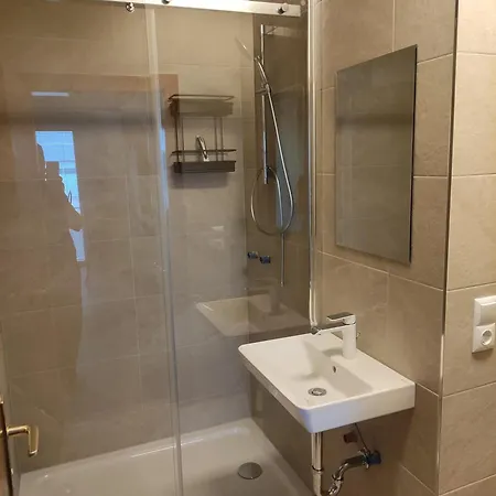 Groassehof Haus Gstrein 2 *